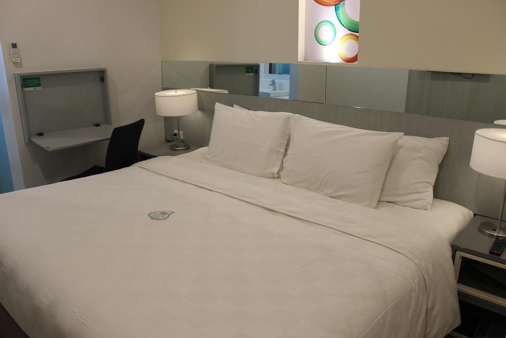 Go Hotels Butuan Butuan City Экстерьер фото