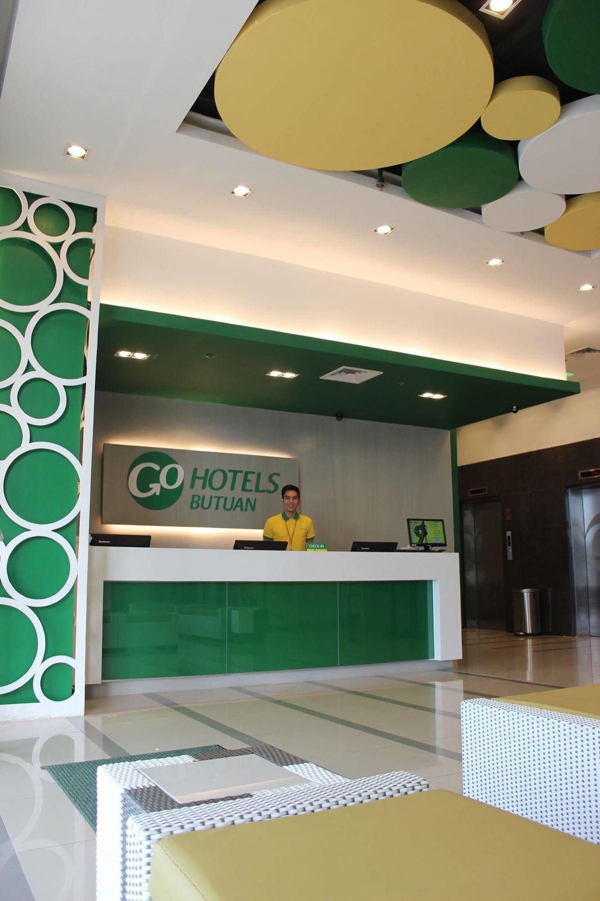 Go Hotels Butuan Butuan City Экстерьер фото