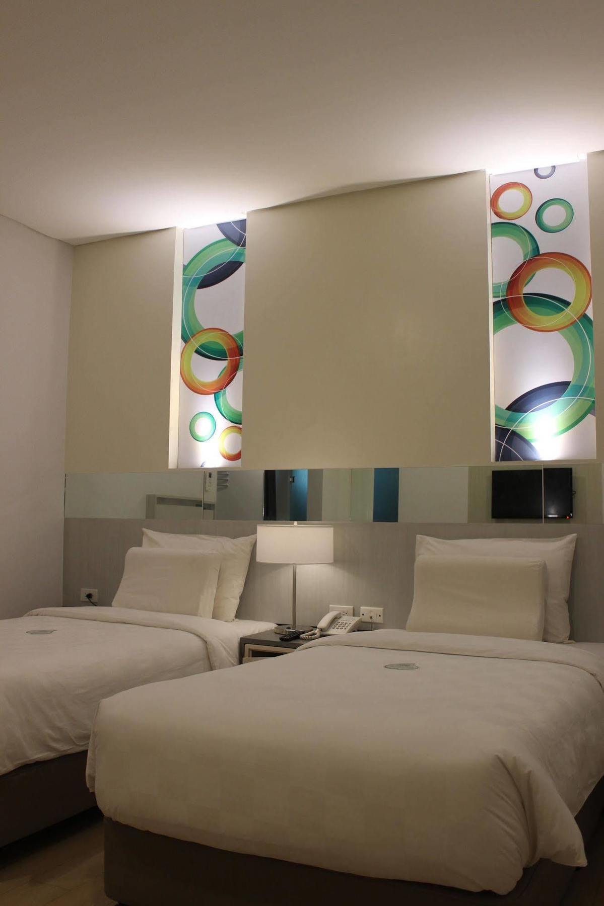 Go Hotels Butuan Butuan City Экстерьер фото